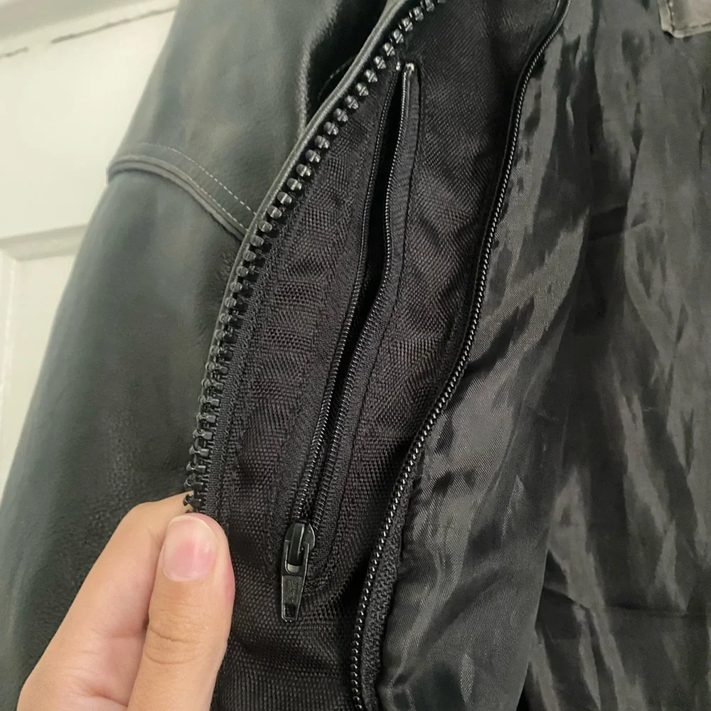 Lady Rider by Frank Thomas Motorcycle Jacket - Picture 5 of 12